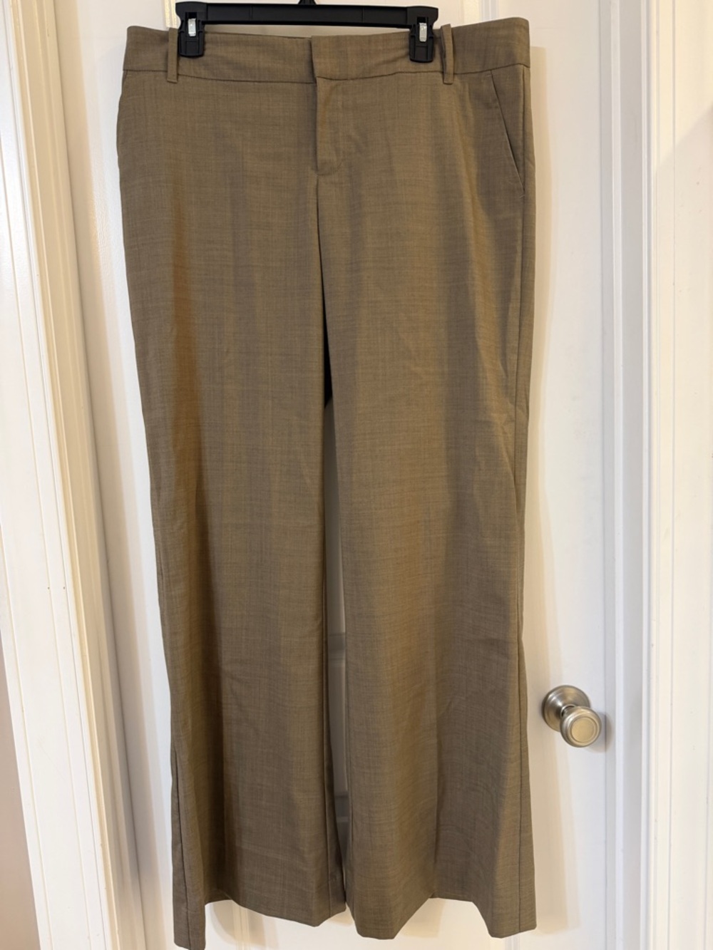 GAP Men's Dress Pants in Light Brown